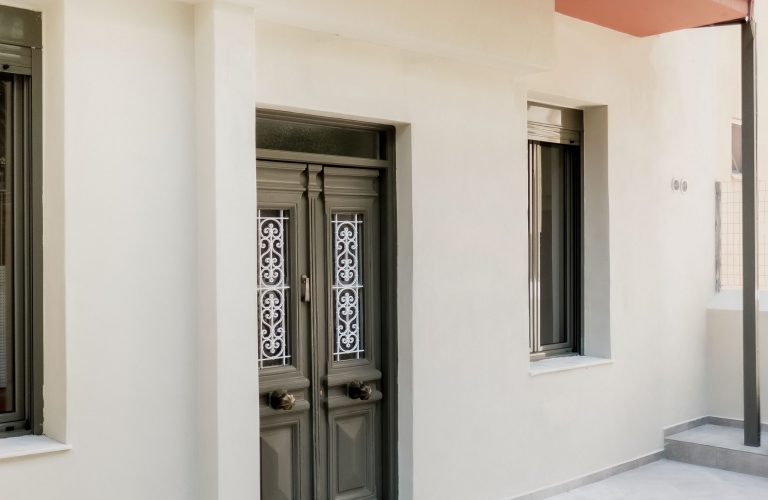Εικόνα Εξωτερικής όψης ανακαινισμένης κατοικίας